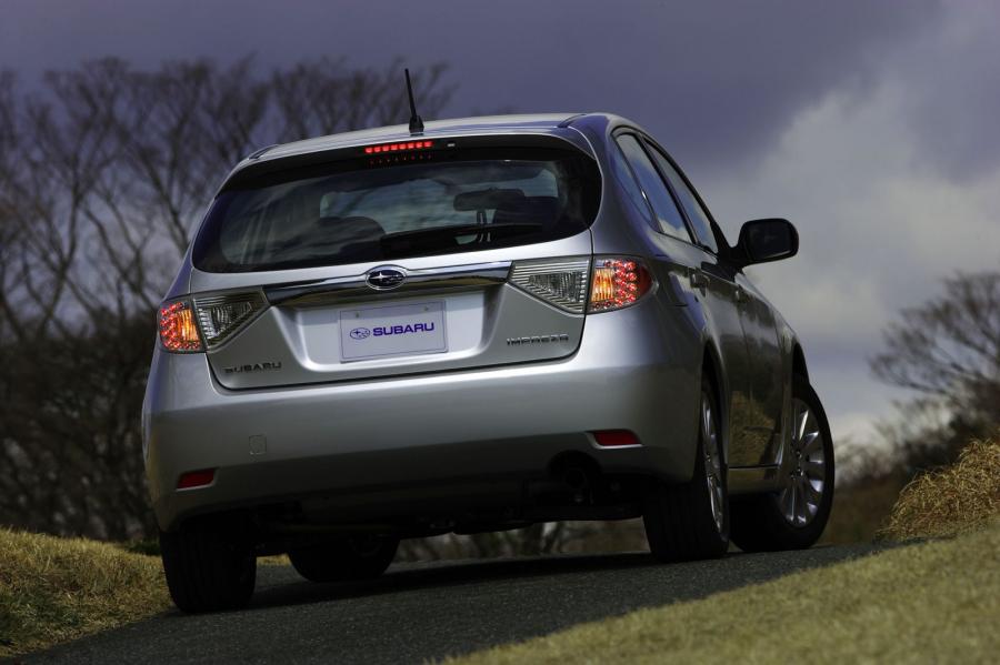  Subaru Impreza 2007 года  (фото 42 из 55)